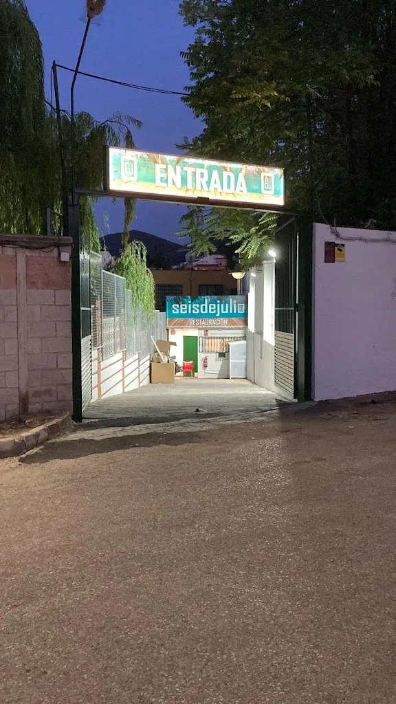 6 De Julio Restauracion