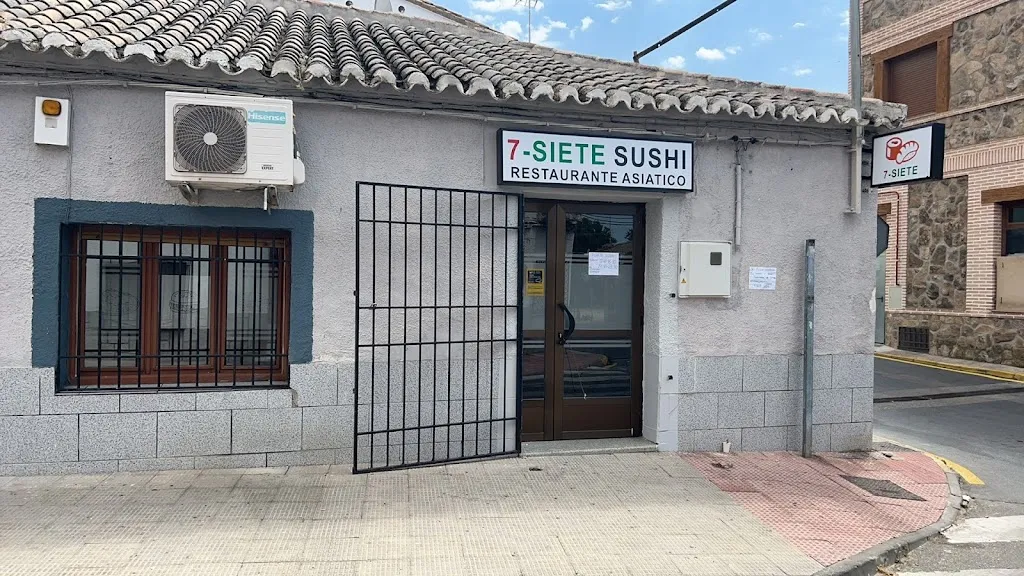 7-Siete Sushi