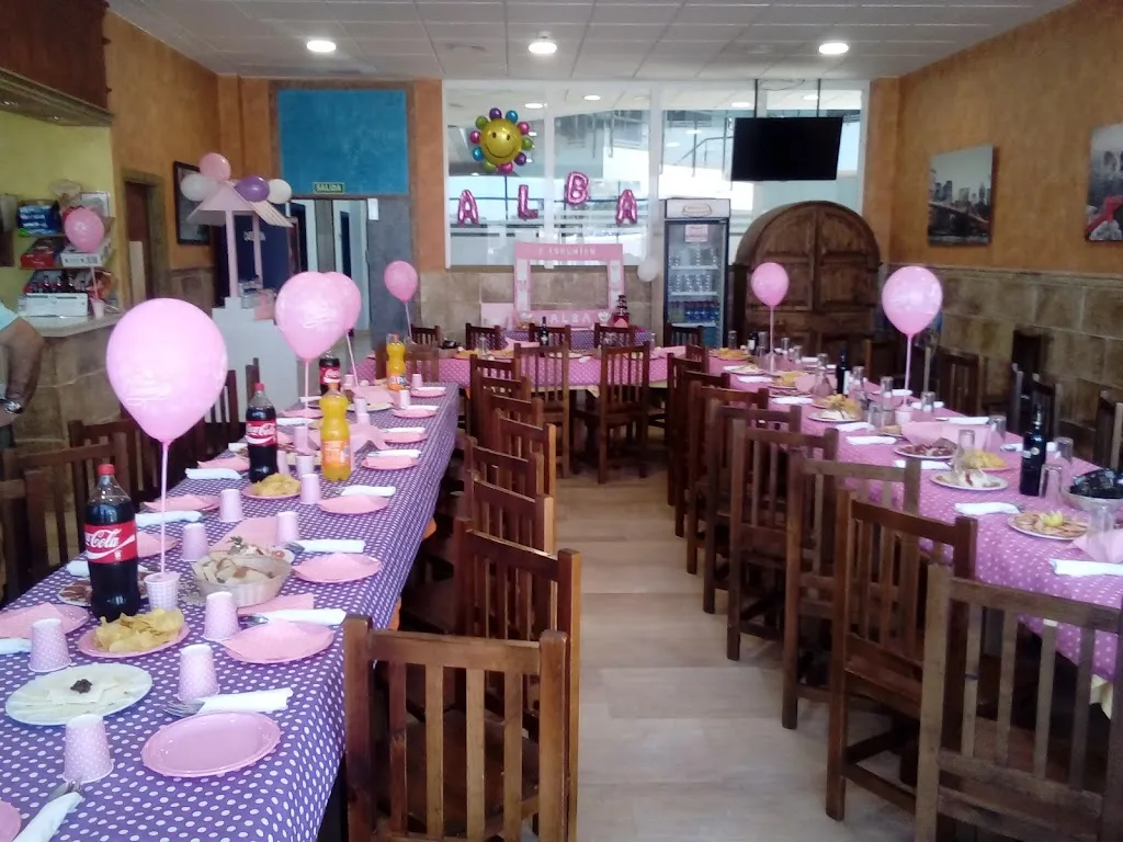 Almanzor Bar-Restaurante