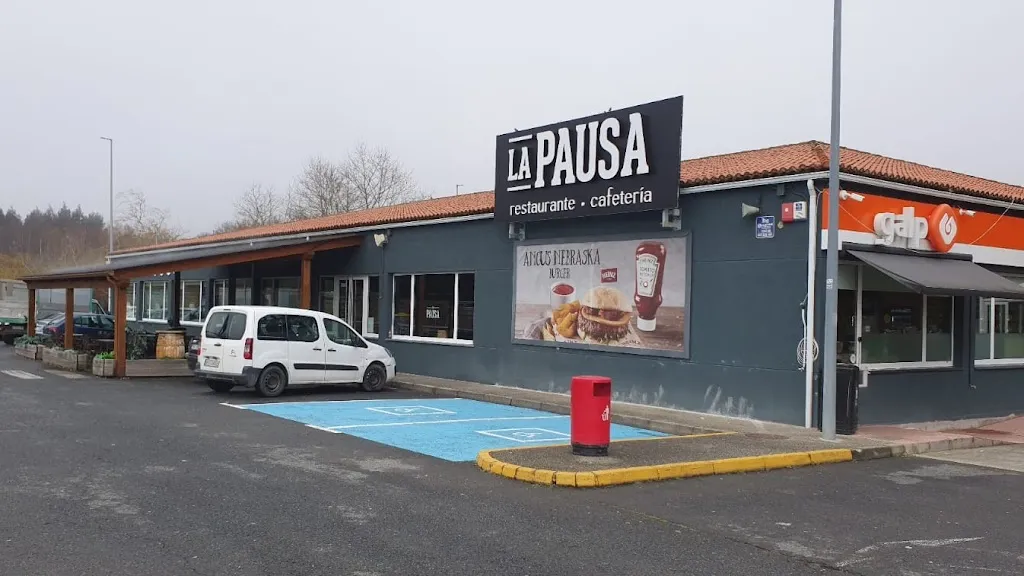 Area De Servicio Guitiriz La Pausa