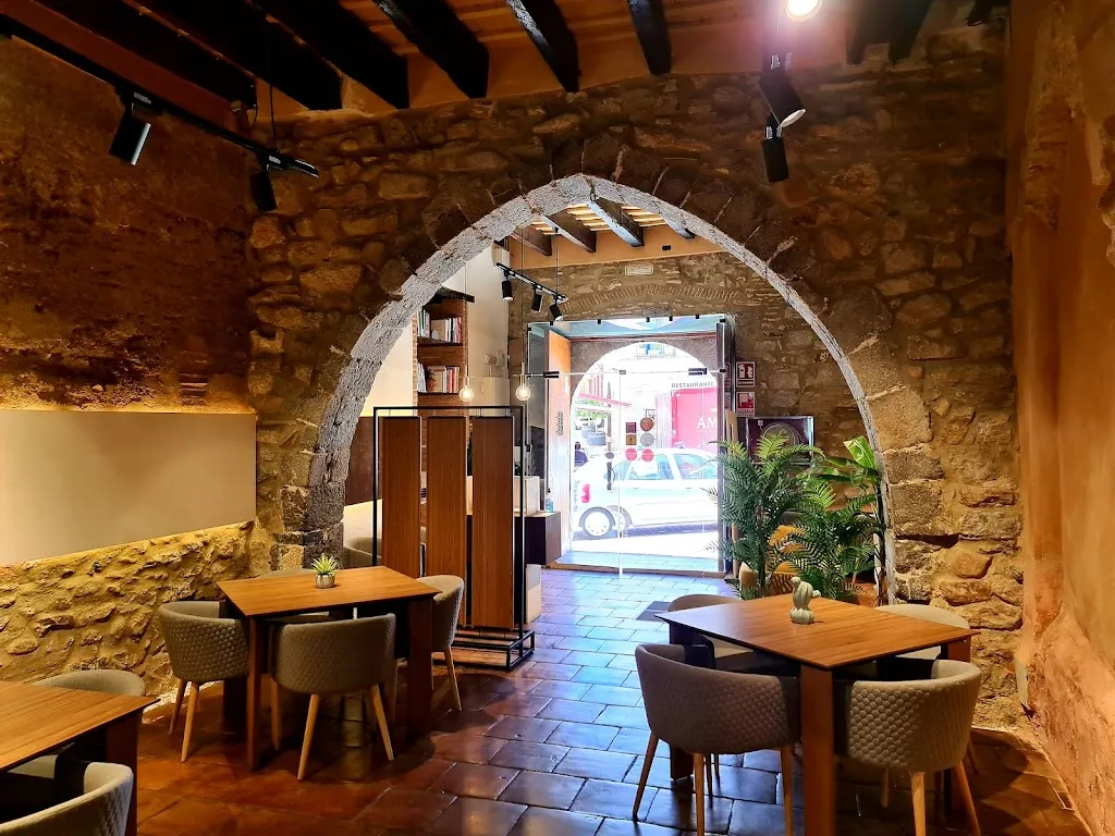 Arrels Restaurant