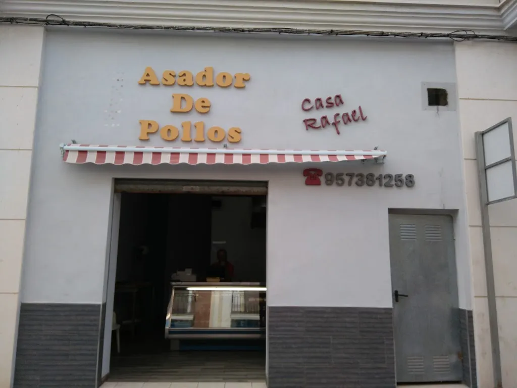 Asador De Pollos Casa Rafael