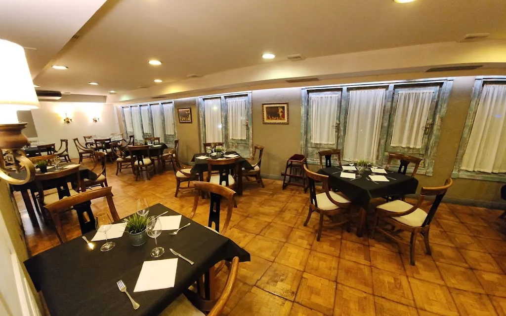Atalaya - Hostal, Restaurante Y Bar
