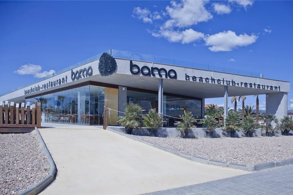 Bama Beach Club Restaurant