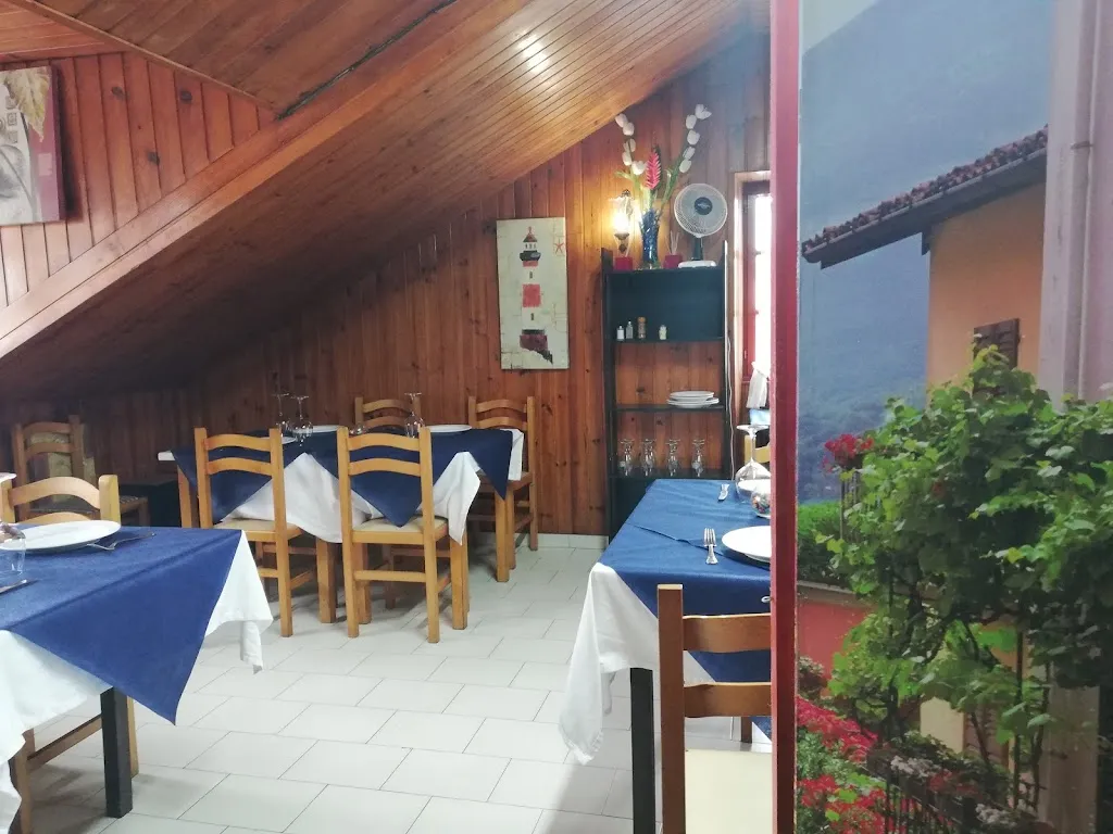 Bar La Gaviota Tapas Y Raciones