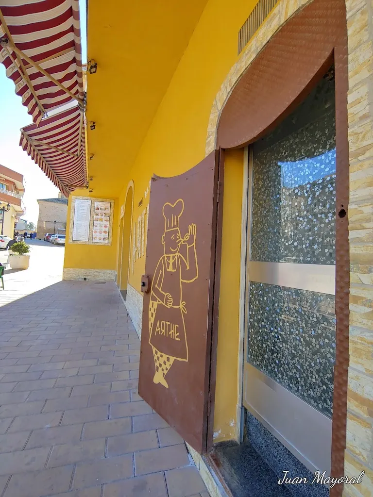 Bar-Restaurante-Hostal Arthe