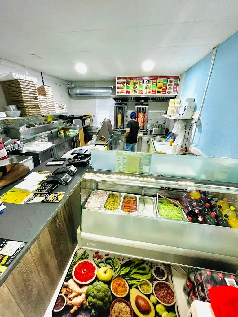Bon Gust Doner Kebab Y Pizzeria Sils