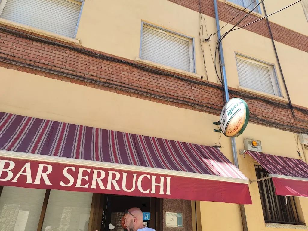 Cafeteria Bar Serruchi