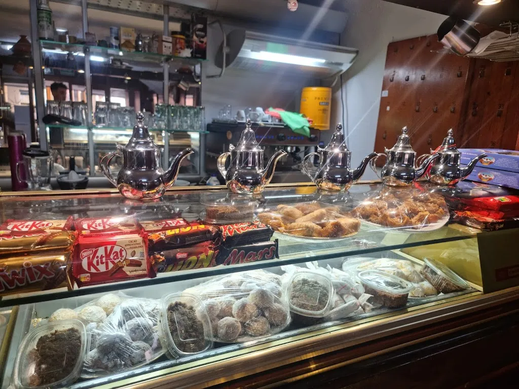 Cafeteria Restaurant Ideal Halal
