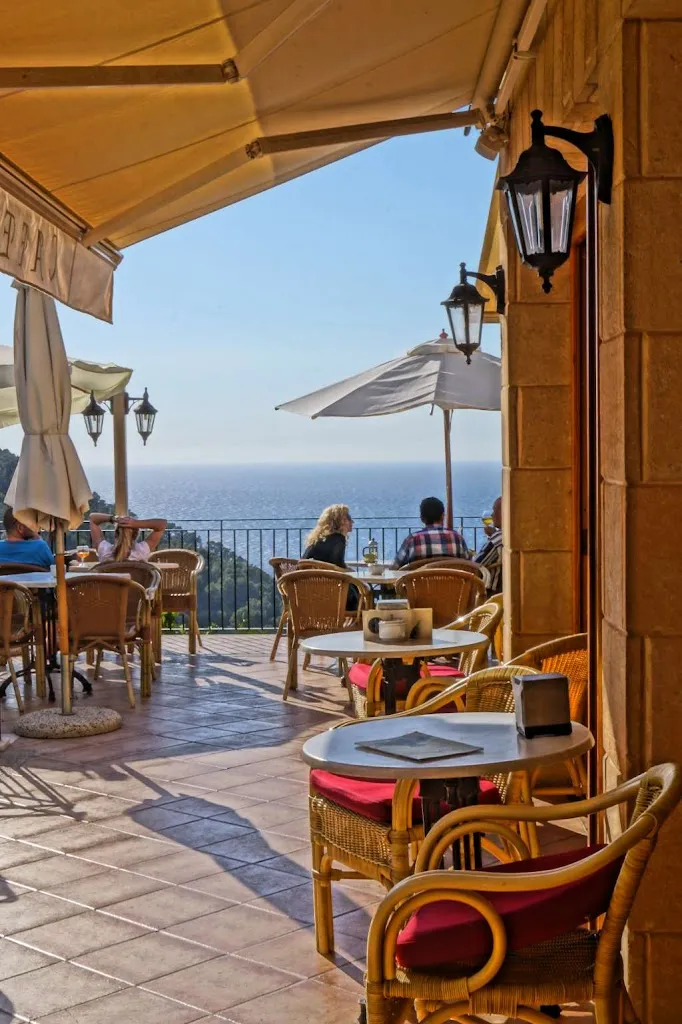 Cafeteria/Restaurante Vall Hermos