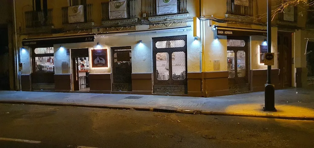 Casa Adrian 1944