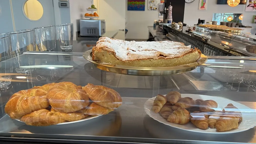 Ioli Restaurant