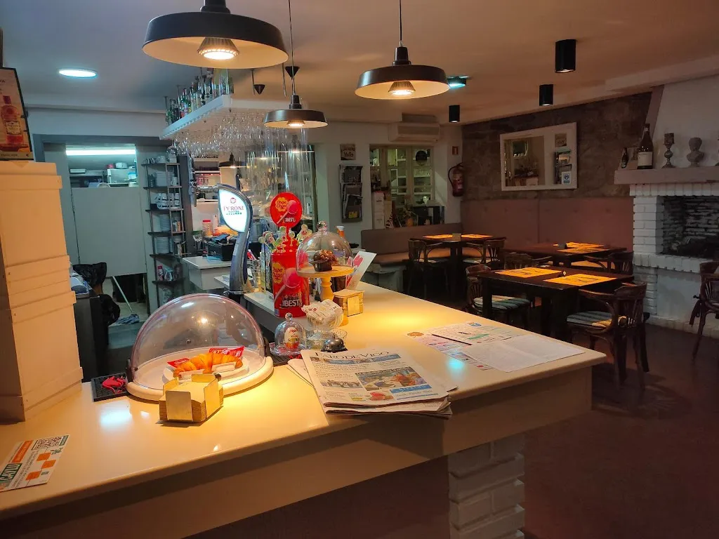 Italia Cafe & Restaurant - Pizzeria Cambados