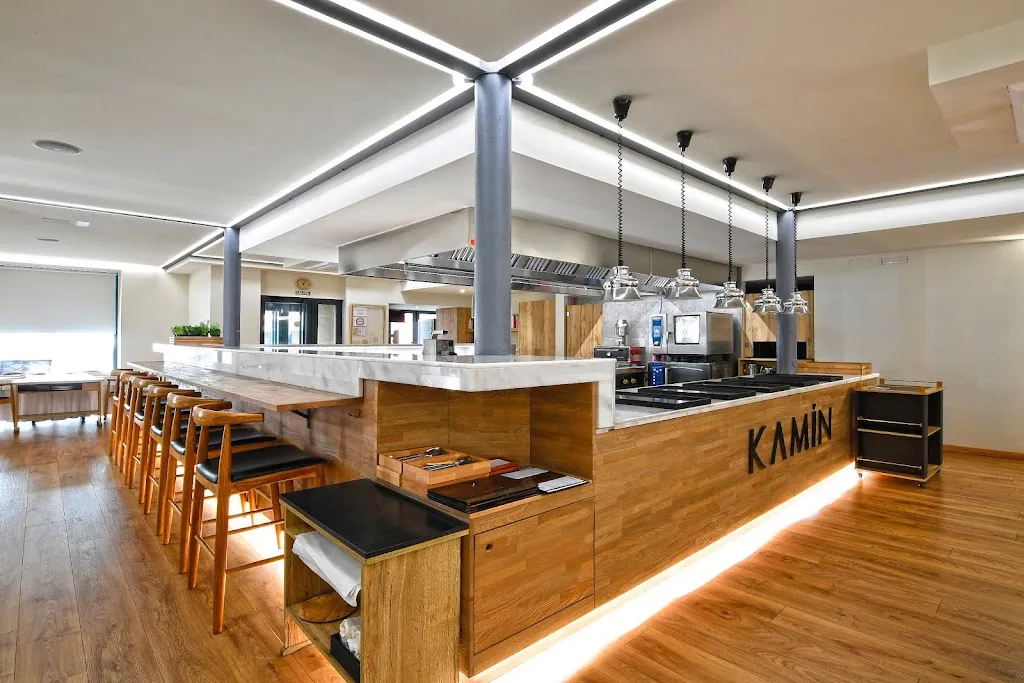 Kamin Restaurante