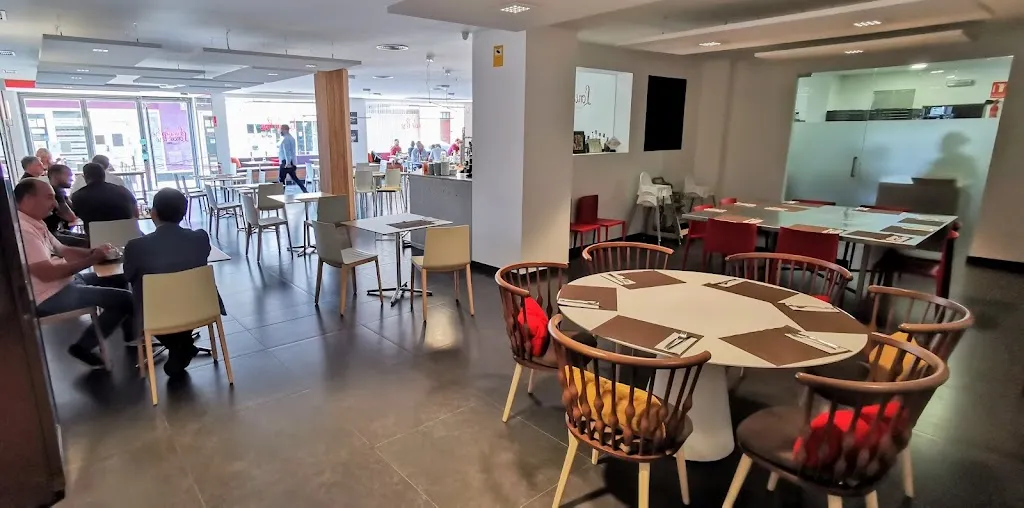 L'Oncle Pere Restaurant