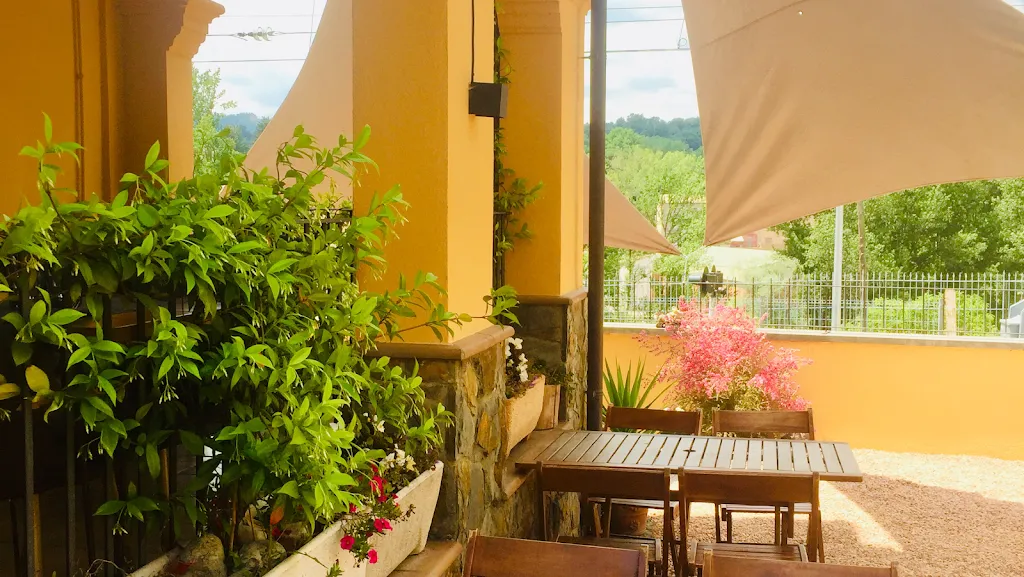 La Bisaura Restaurant