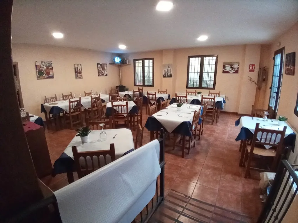 La Cantina De Villasur