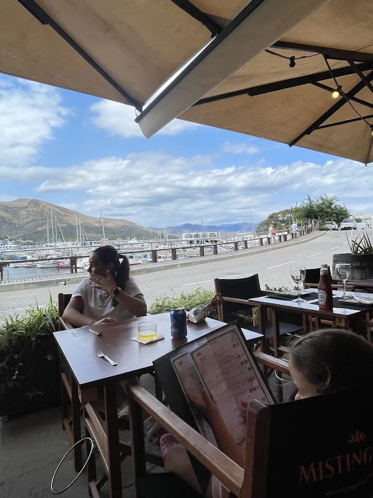 L' Art Restaurante Port De Reig