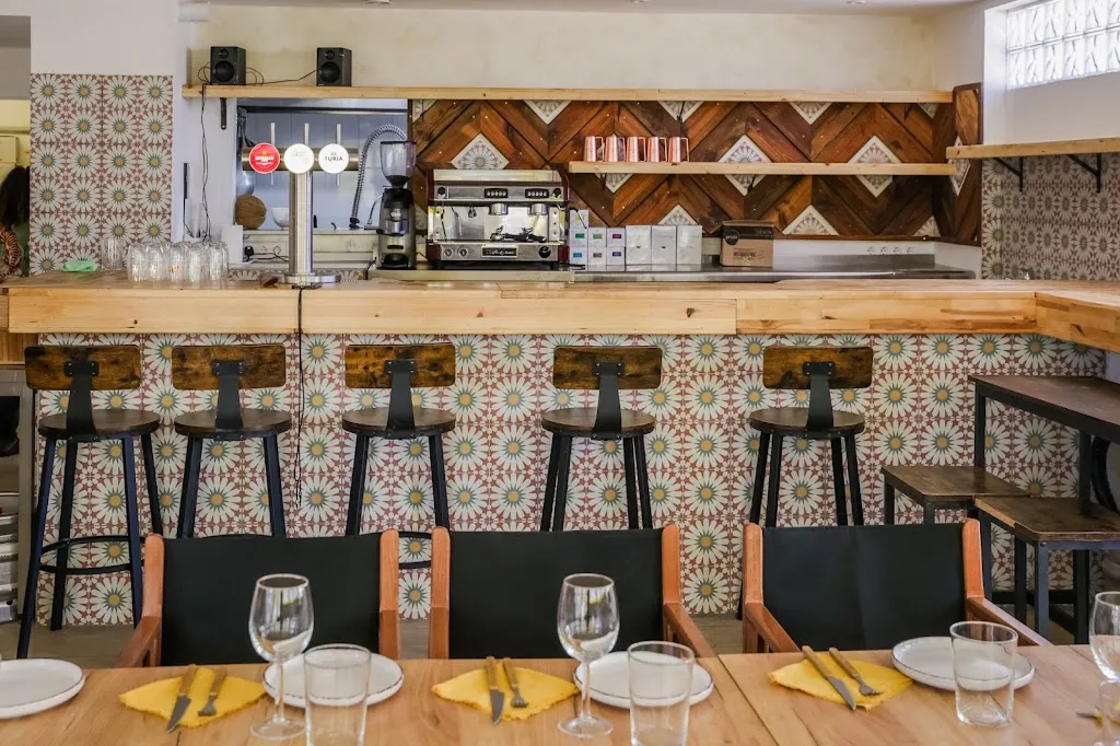 Pipiripi Restaurant
