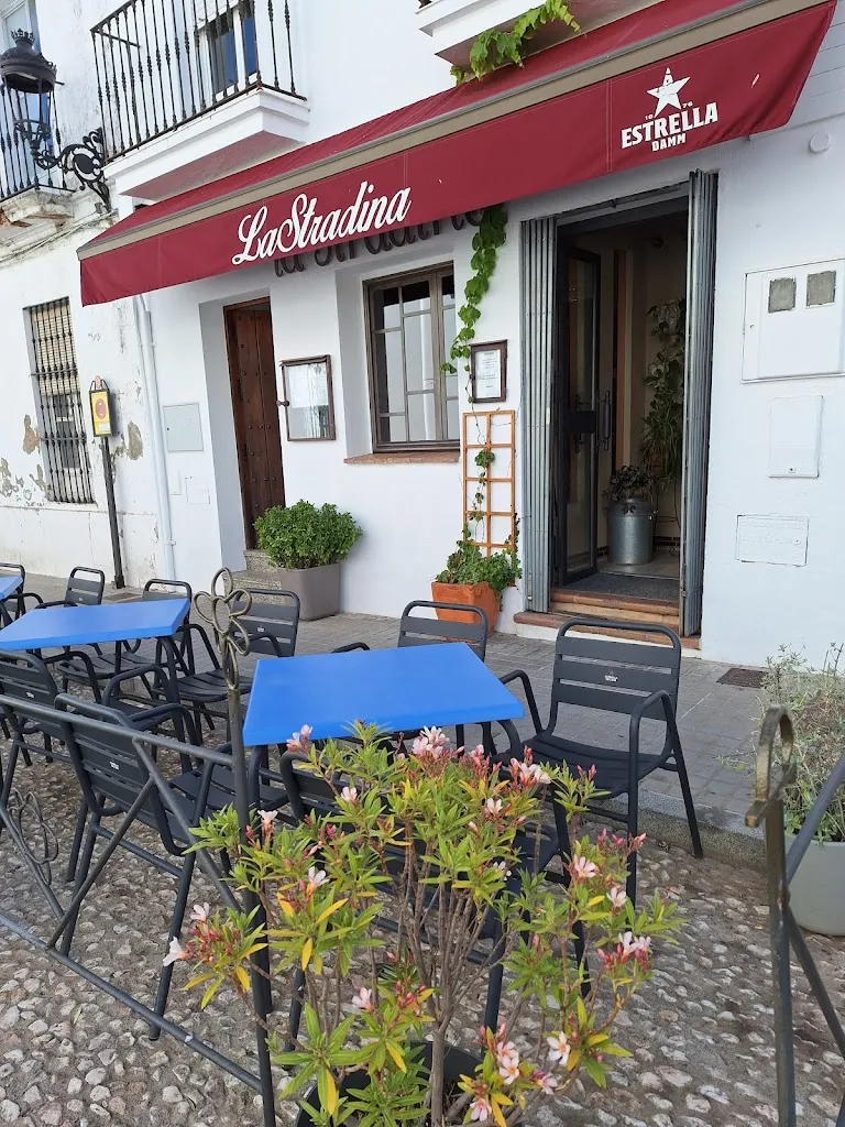 Pizzeria Restaurante La Stradina