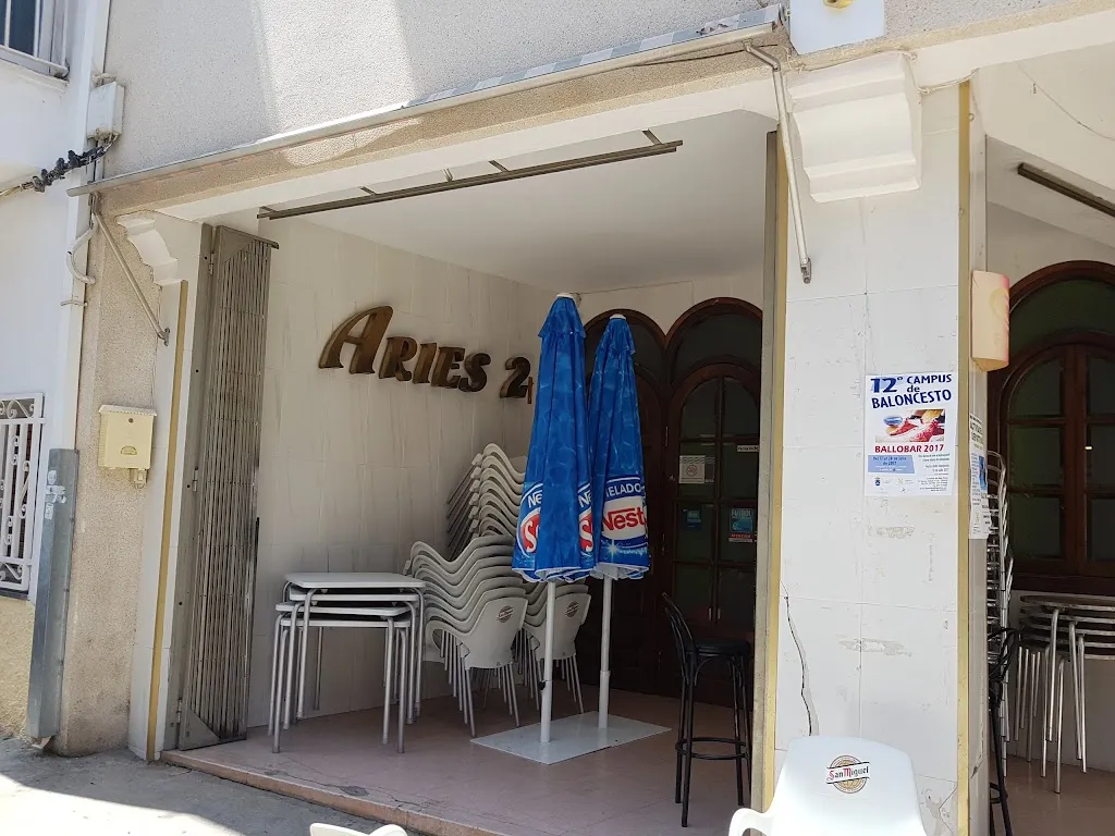 Restaurante Aries 2