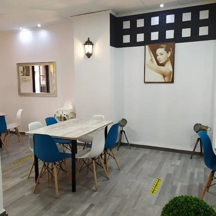 Restaurante D'Cine