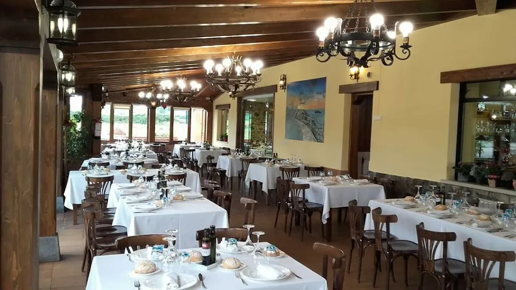 Restaurante El Cruce De Gozon