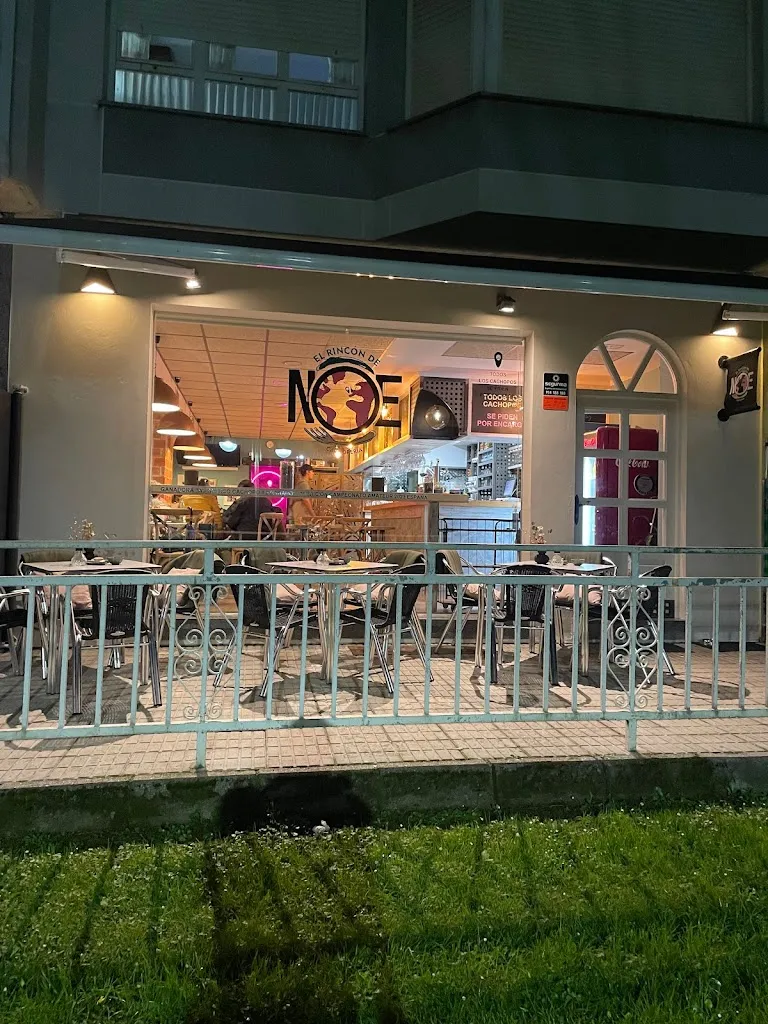 Restaurante El Rincon De Noe Navia Asturias