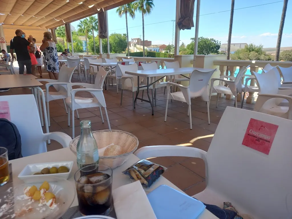 Restaurante La Junca "La Piscina"