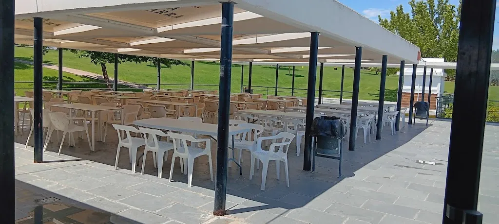 Restaurante Piscinas_Viana