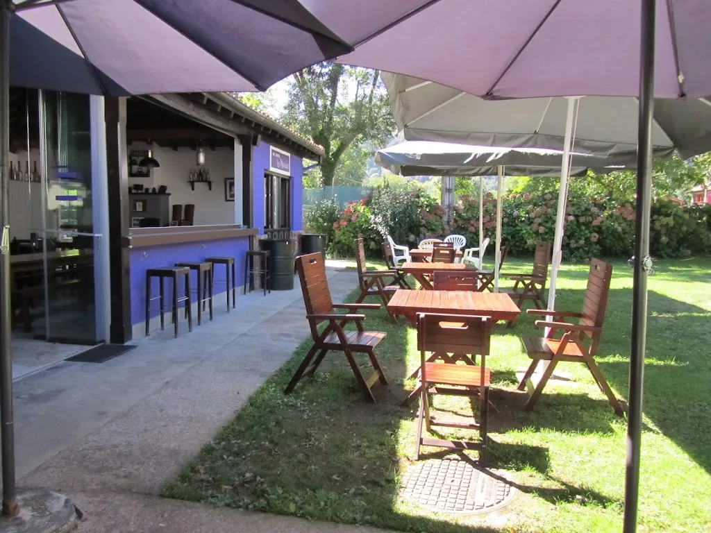Restaurante Sidreria Los Nogales De Cano (Admite Perros En Las Terrazas) Parada Motera