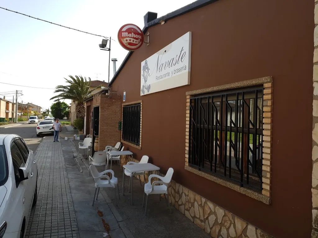 Restaurante y Braseria Navaste