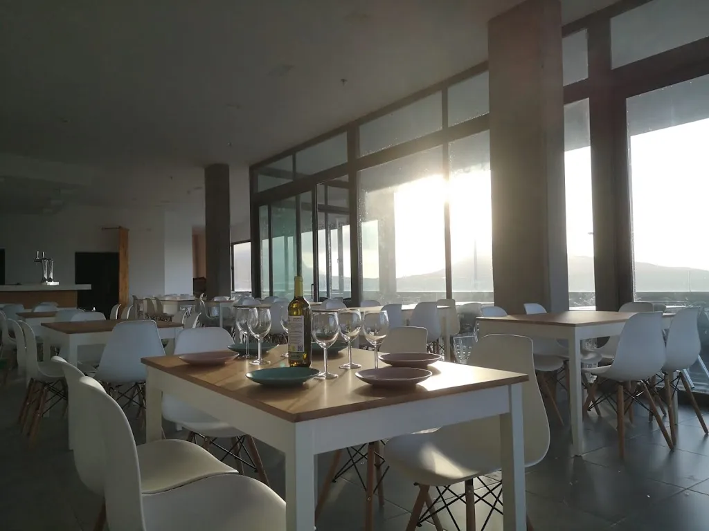 Restaurante "El Mercado" De Guia